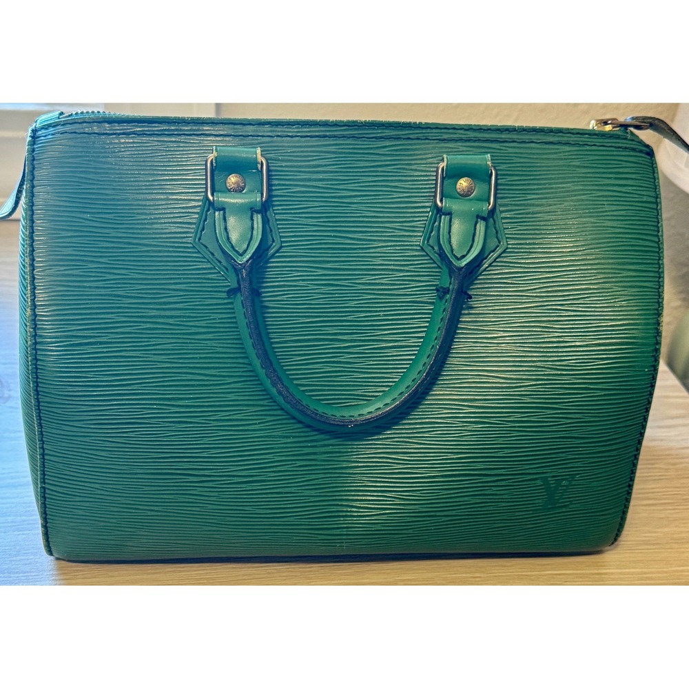 Louis Vuitton Green Epi Speedy 25